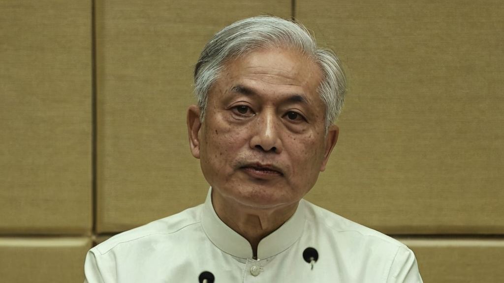 他们一个是某知名企业公子哥,因公子哥看上了网红,娱乐吃瓜酱究竟谁才是幕后老板引发关注